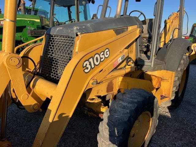 Image of John Deere 310SG equipment image 2