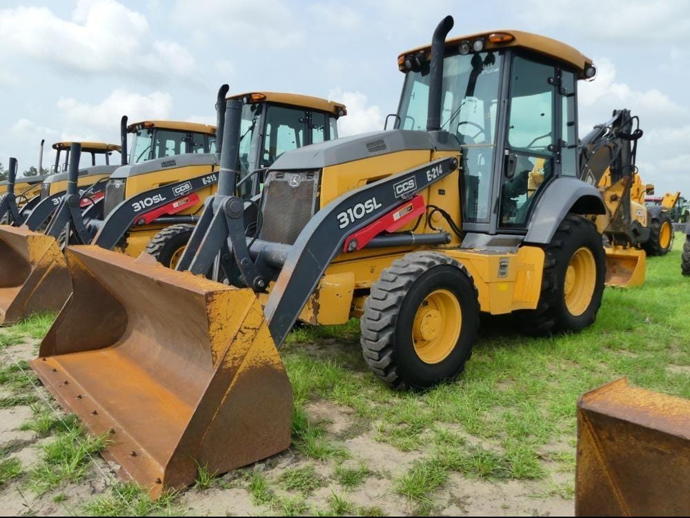 John Deere 310SL Equipment Image0
