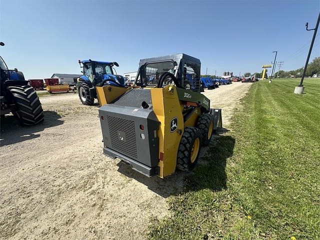 Image of John Deere 312GR equipment image 4