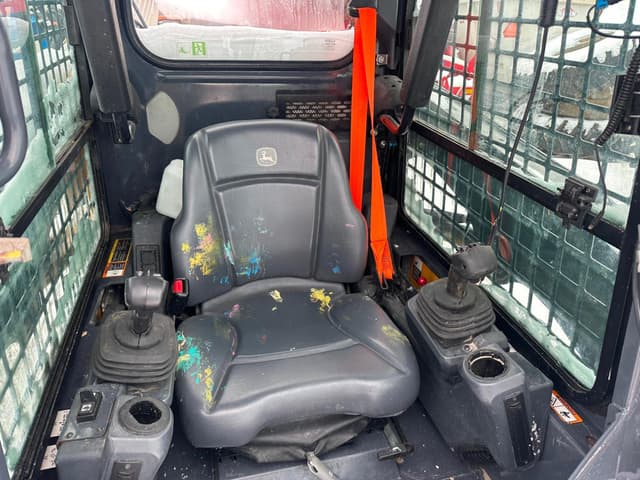 Image of John Deere 316GR equipment image 4