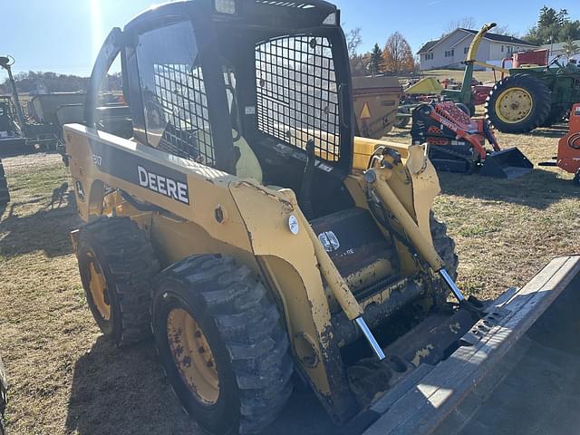 Image of John Deere 317 equipment image 1