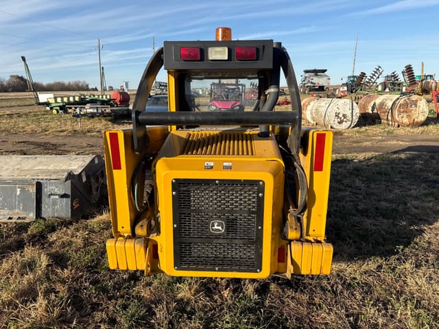 Image of John Deere 317 equipment image 3