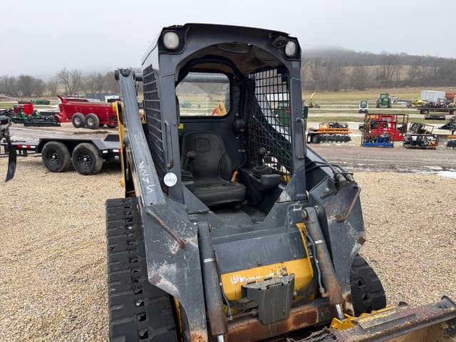 Image of John Deere 317G equipment image 2