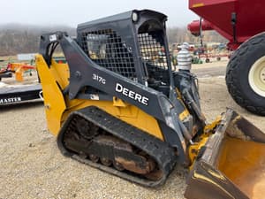 John Deere 317G Image