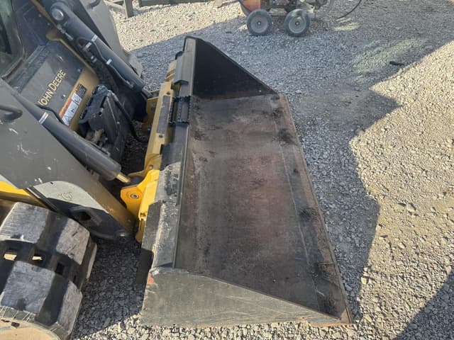 Image of John Deere 317G equipment image 3