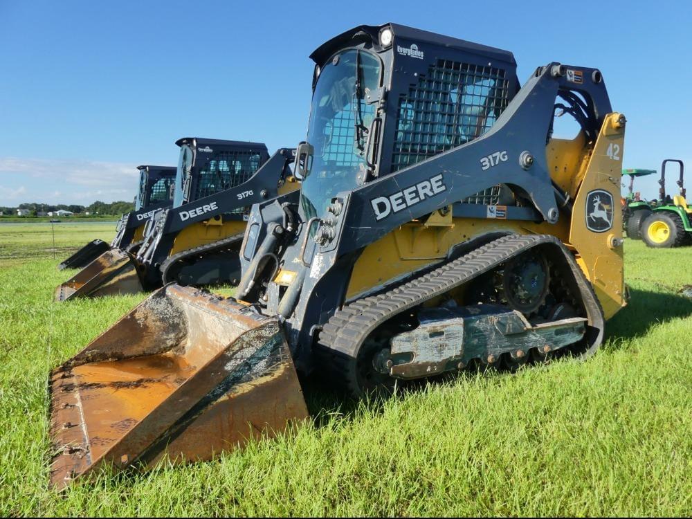 Image of John Deere 317G Primary image