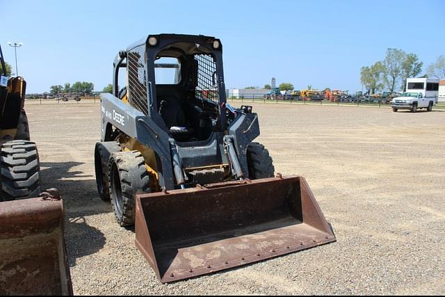 Image of John Deere 318D equipment image 3