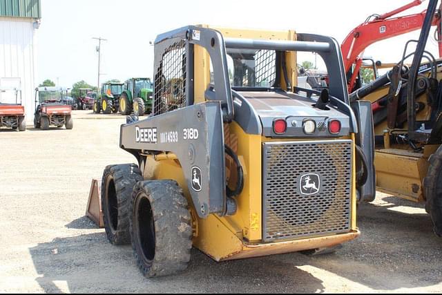 Image of John Deere 318D equipment image 1