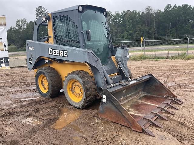 Image of John Deere 318D equipment image 2