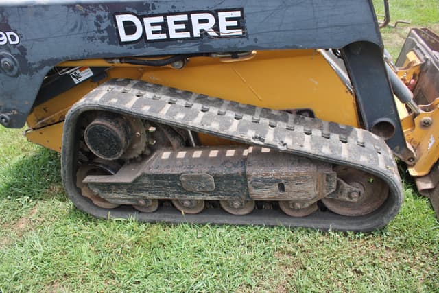 Image of John Deere 319D equipment image 3