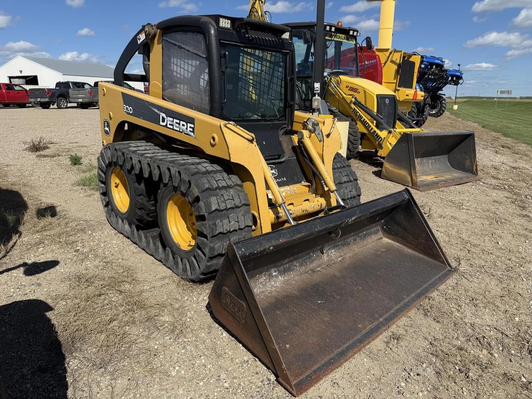 Image of John Deere 320 Primary image