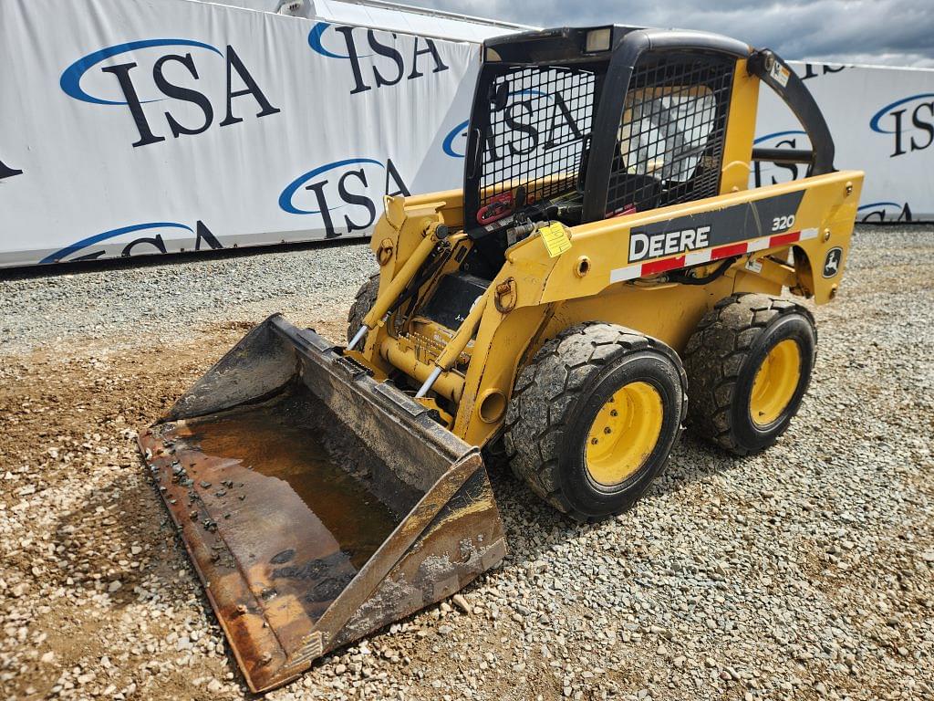 Image of John Deere 320 Primary image