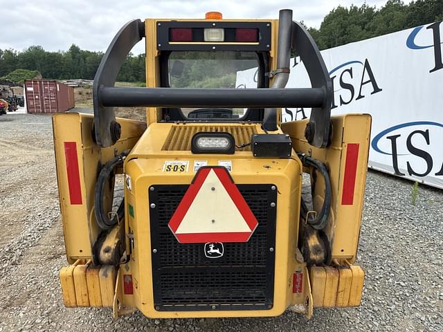 Image of John Deere 320 equipment image 3