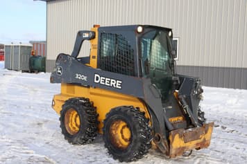 Main image John Deere 320E