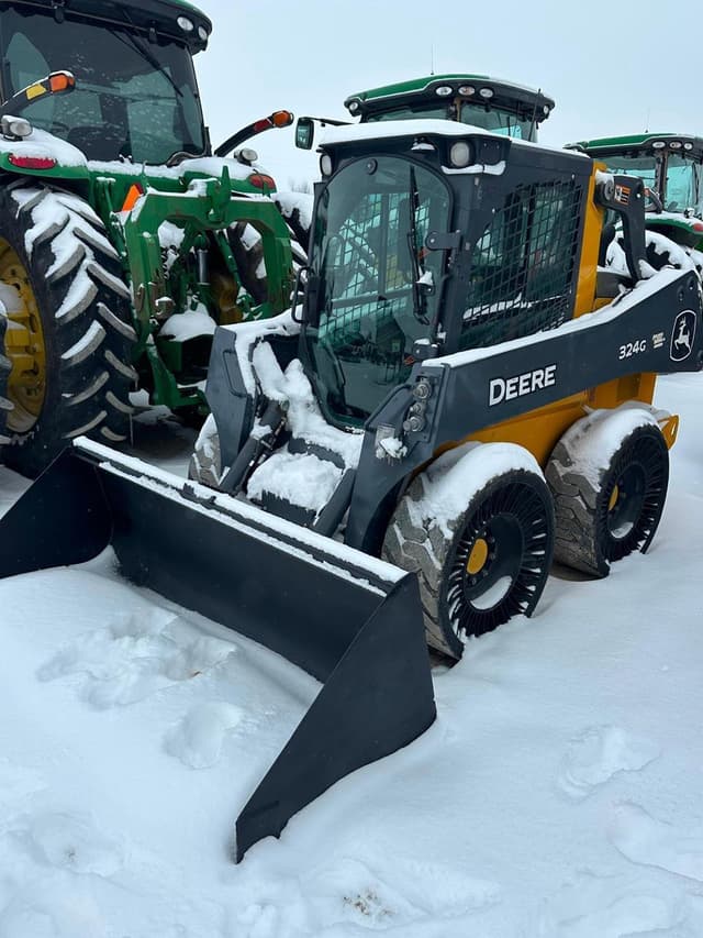 Image of John Deere 324G equipment image 3