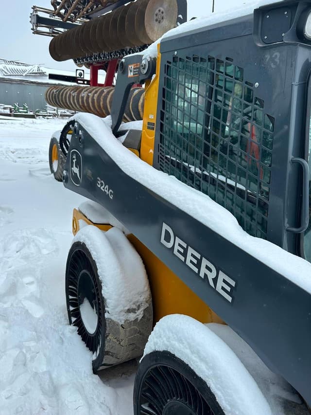 Image of John Deere 324G equipment image 1