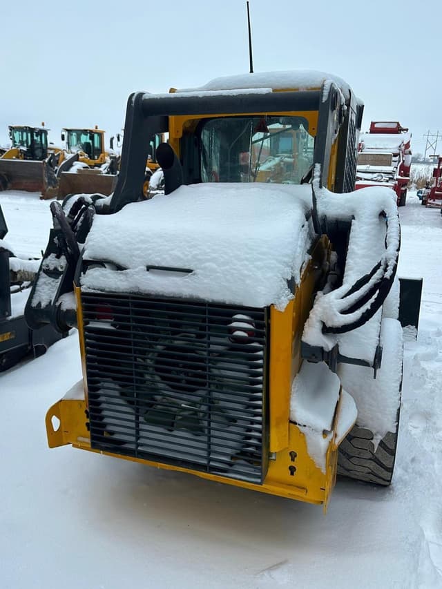 Image of John Deere 324G equipment image 2