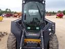 John Deere 324G Image