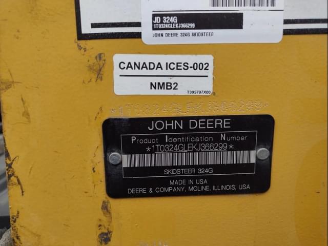 Image of John Deere 324G equipment image 4