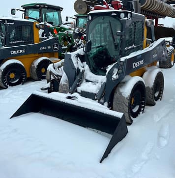 Main image John Deere 324G