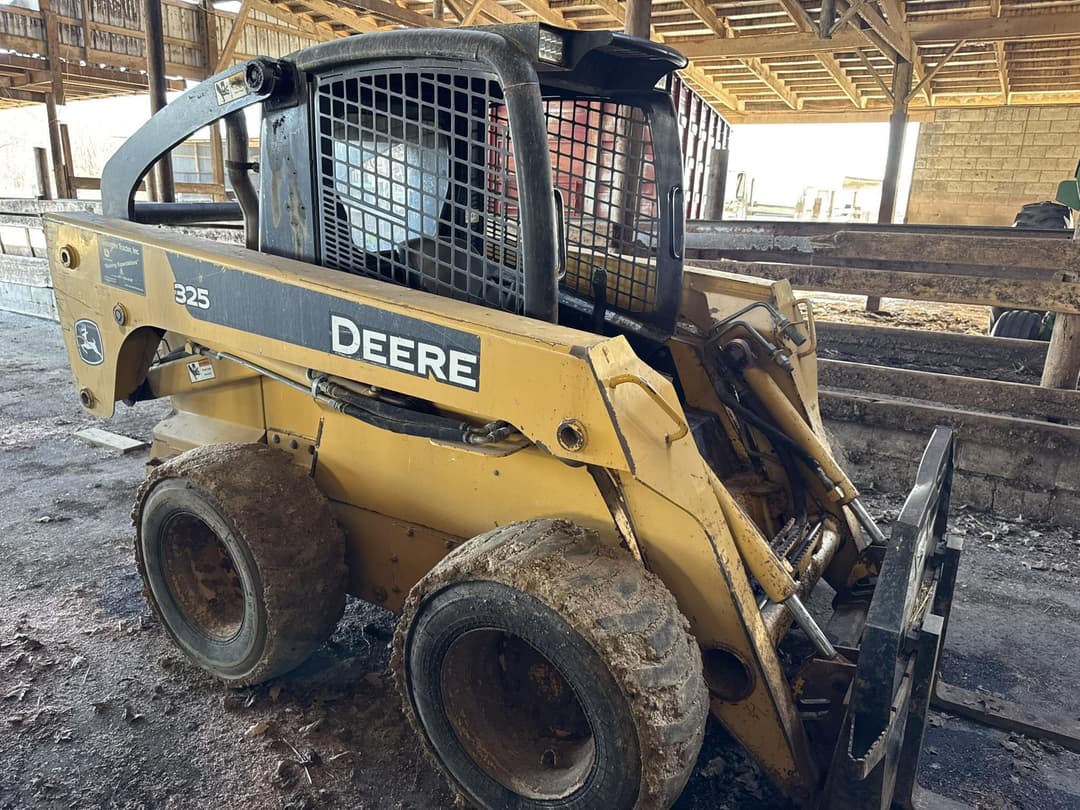 Image of John Deere 325 Primary Image