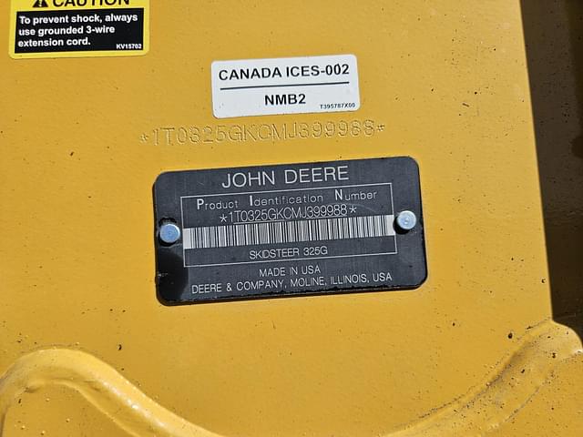 Image of John Deere 325G equipment image 2