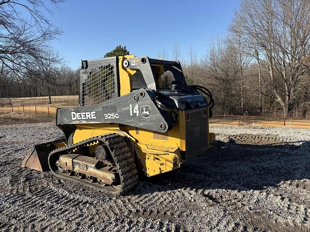 Image of John Deere 325G equipment image 4