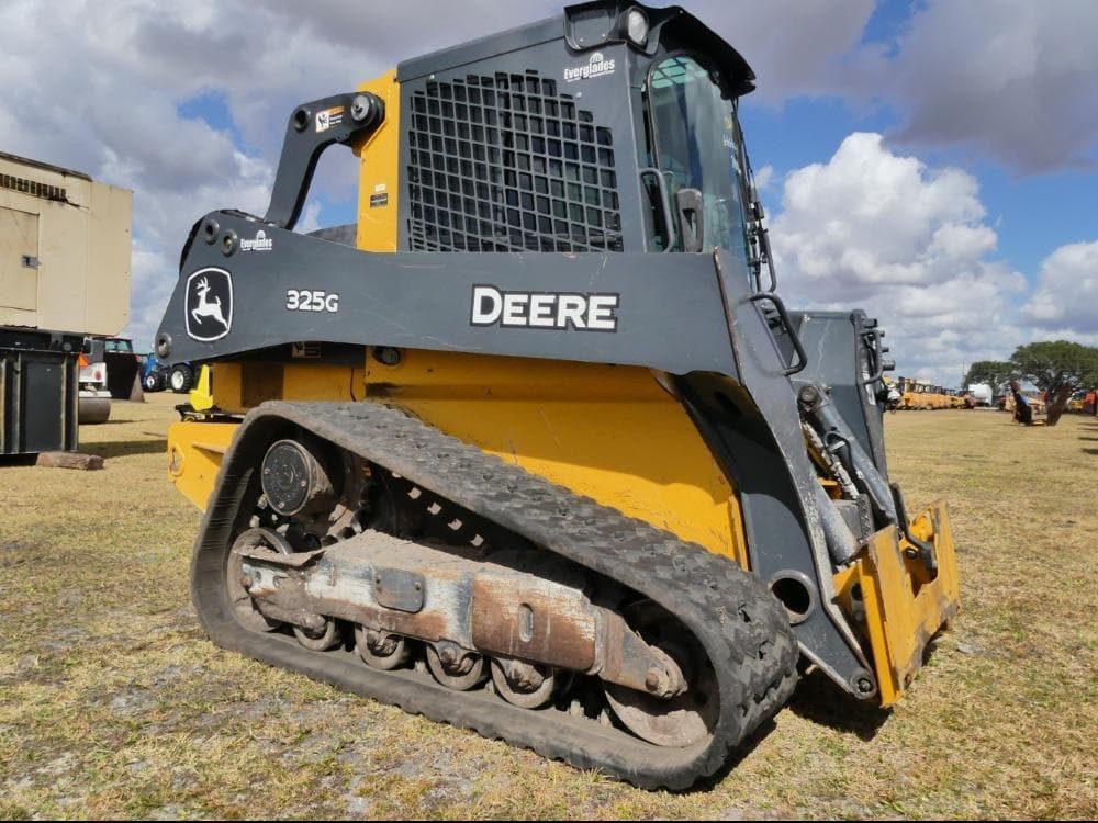 Image of John Deere 325G Primary image