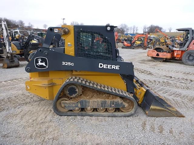 Image of John Deere 325G equipment image 2
