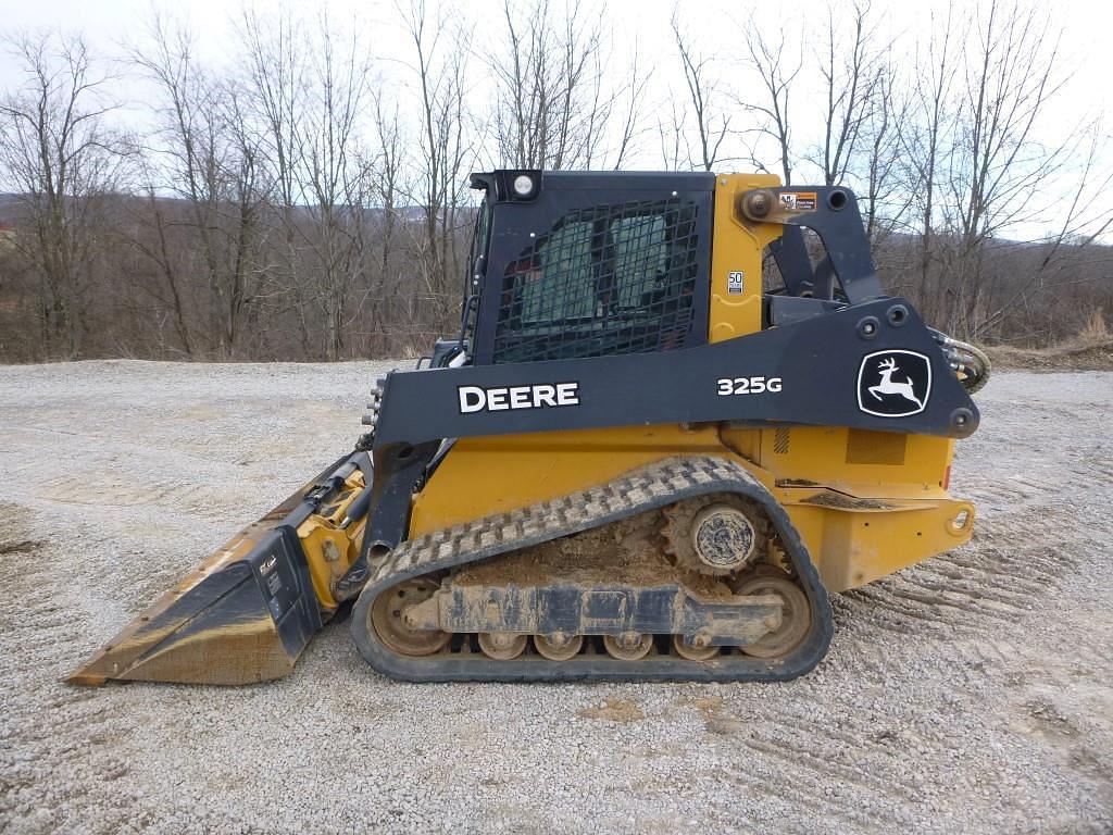 Image of John Deere 325G Primary image