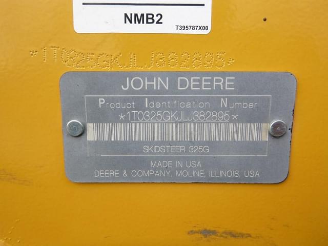 Image of John Deere 325G equipment image 4