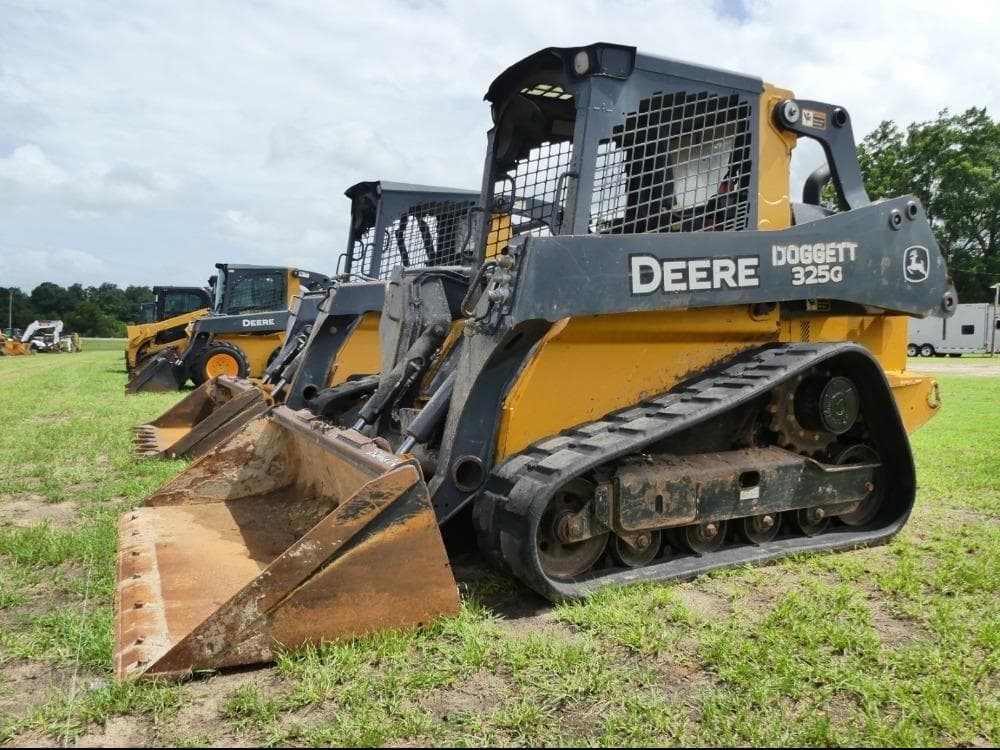 Image of John Deere 325G Primary image