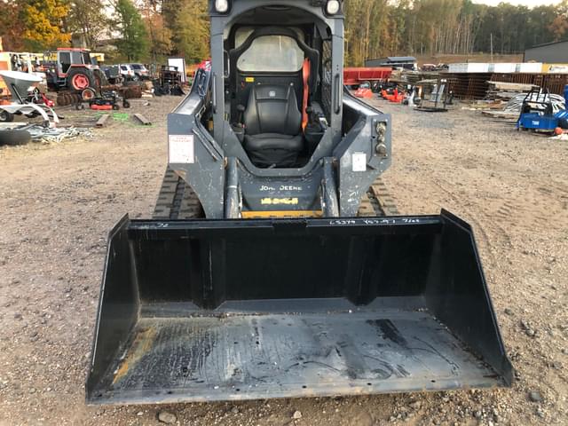 Image of John Deere 325G equipment image 4