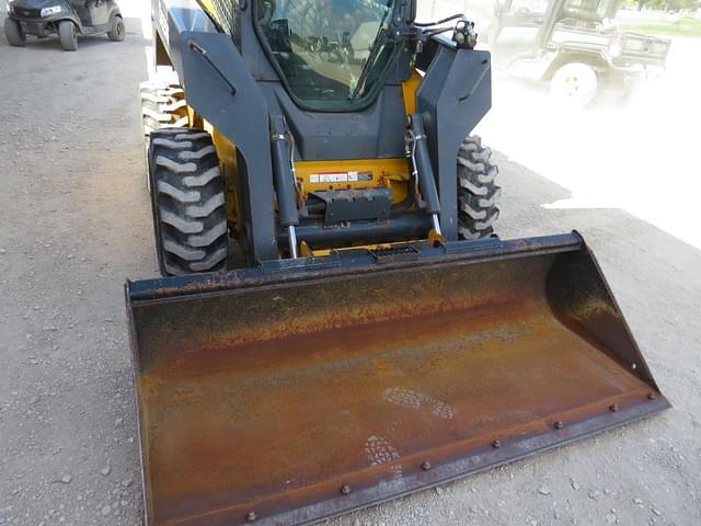 Image of John Deere 326D equipment image 3