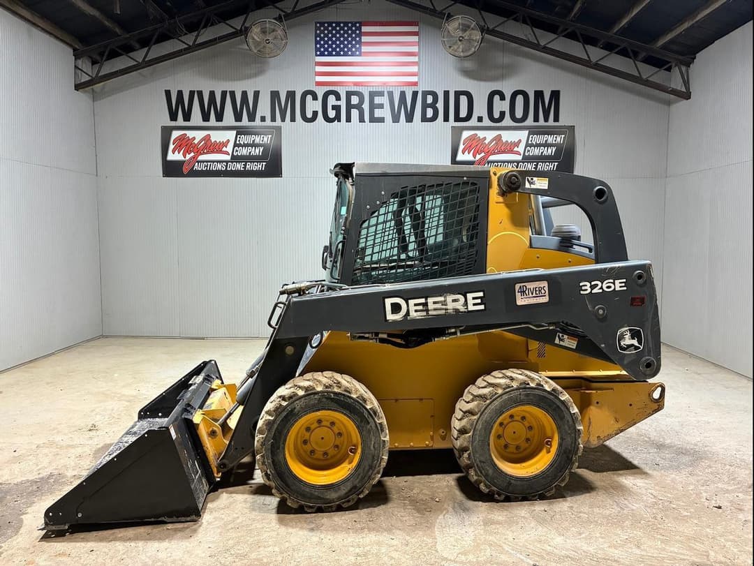 Image of John Deere 326E Primary image