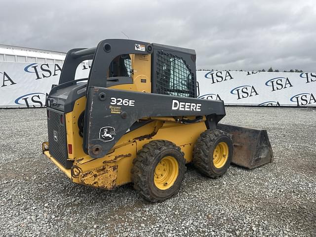 Image of John Deere 326E equipment image 4