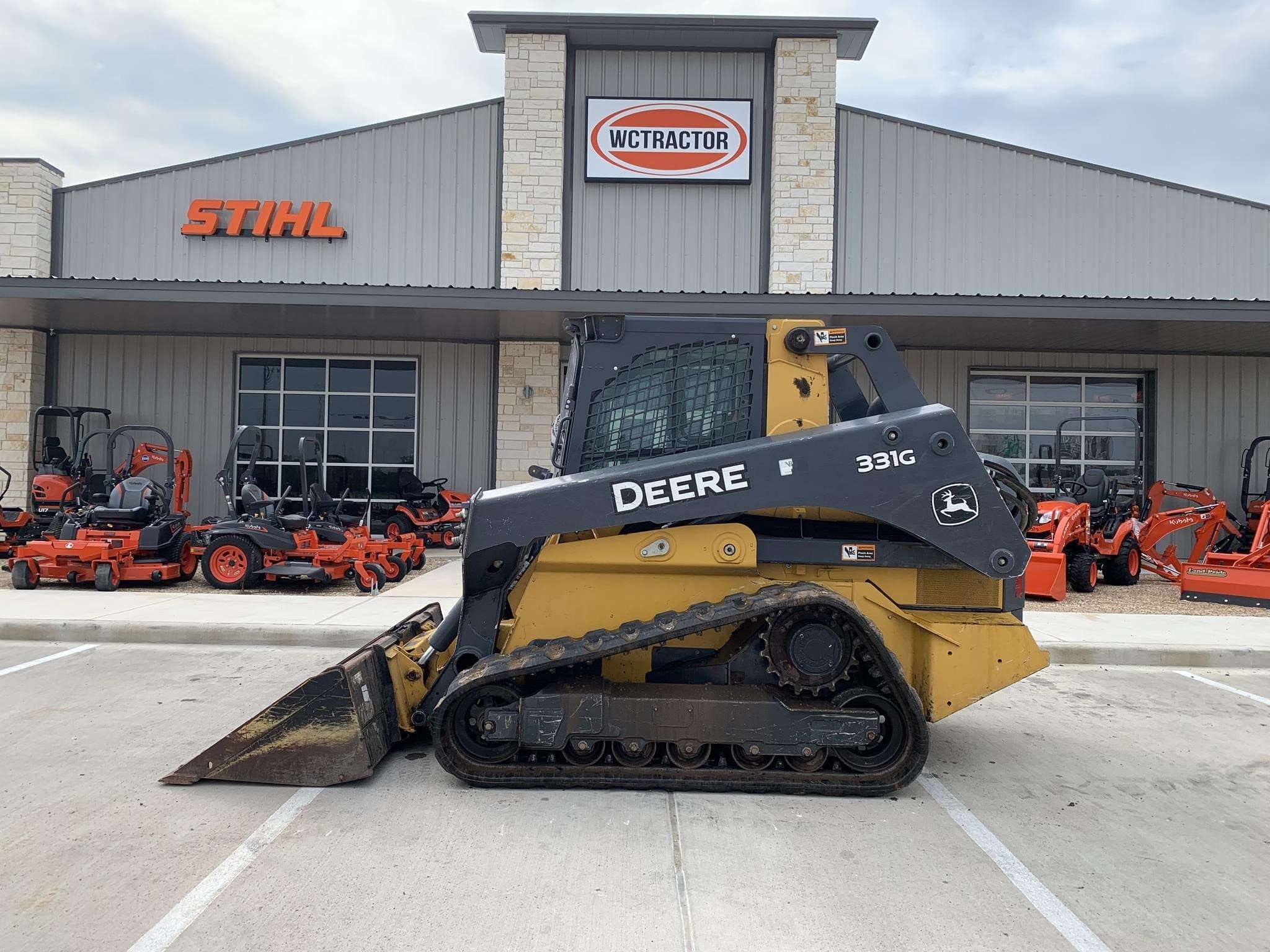 Main image John Deere 331G