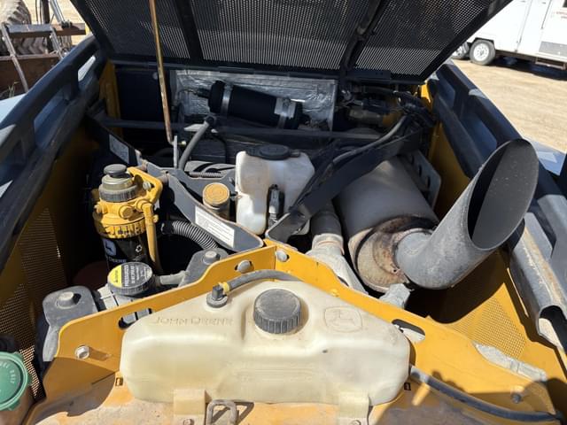 Image of John Deere 332D equipment image 3
