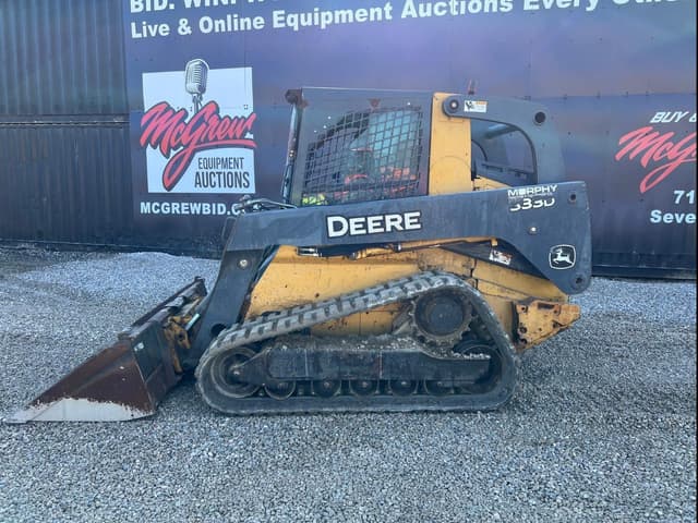 Image of John Deere 333D equipment image 2