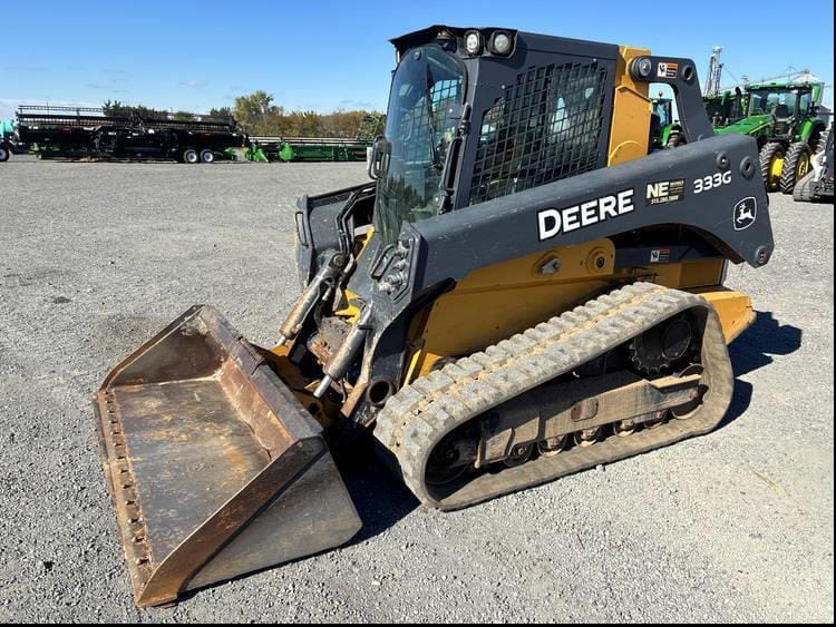 John Deere 333G Image