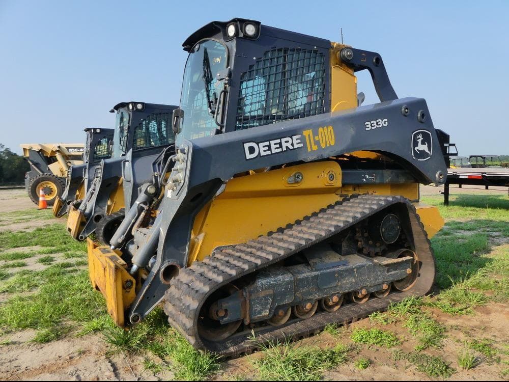 Image of John Deere 333G Primary image