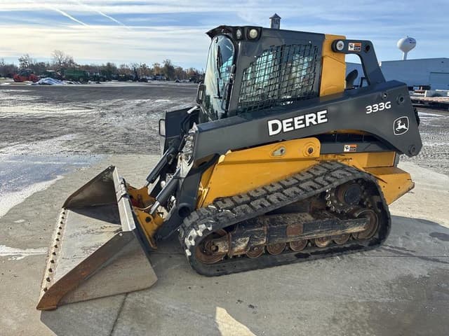 Image of John Deere 333G equipment image 2