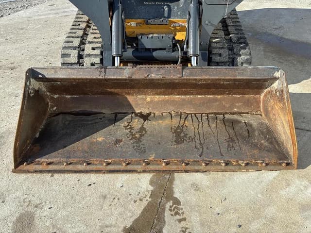 Image of John Deere 333G equipment image 4