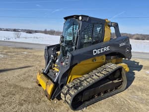 John Deere 333G Image