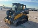 John Deere 333G Image