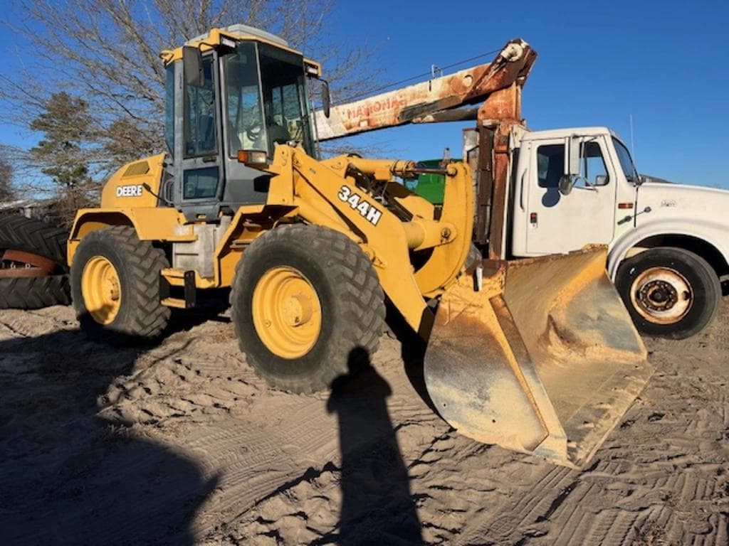 Image of John Deere 344H Primary image