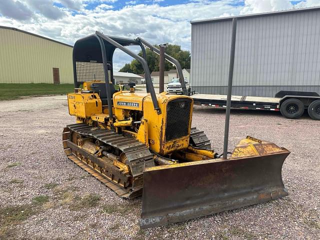 Image of John Deere 350B equipment image 2