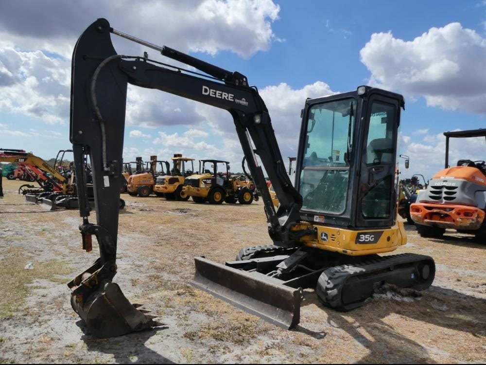 John Deere 35G Equipment Image0