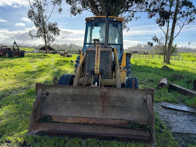 Image of John Deere 410D equipment image 1