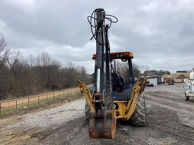 Image of John Deere 410J equipment image 4